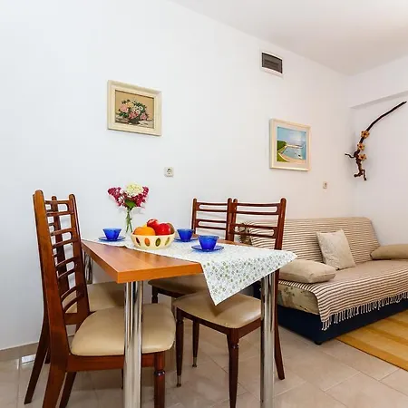 Apartmani Anica Risika Exterior photo